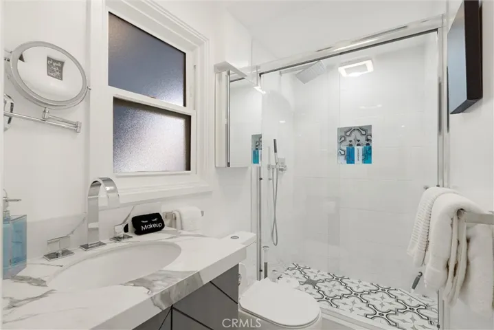 726 Esplanade, Redondo Beach, California 90277