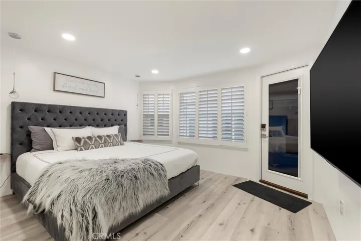 726 Esplanade, Redondo Beach, California 90277