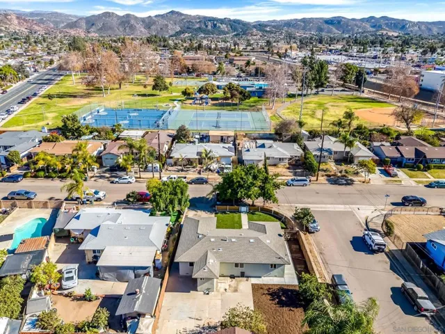 529 El Rancho Ln, Escondido, California 92027