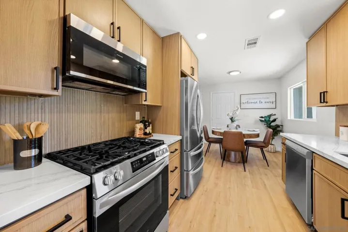 529 El Rancho Ln, Escondido, California 92027