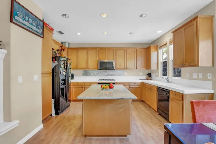8048 Carlisle Way, Vallejo, California 94591