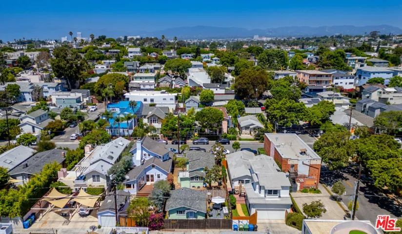 664 Marine Street, Santa Monica, California 90405
