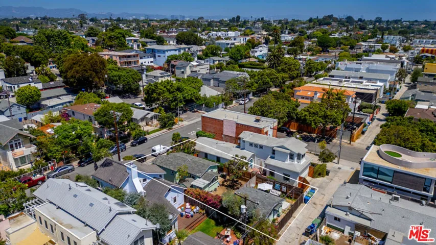 664 Marine Street, Santa Monica, California 90405