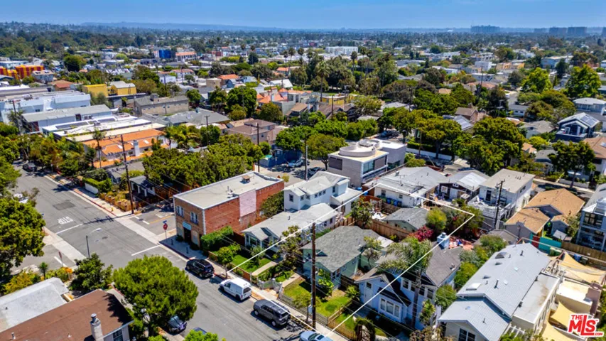 664 Marine Street, Santa Monica, California 90405