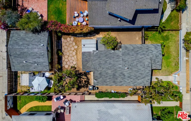 664 Marine Street, Santa Monica, California 90405