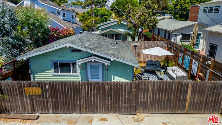 664 Marine Street, Santa Monica, California 90405