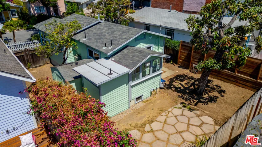 664 Marine Street, Santa Monica, California 90405