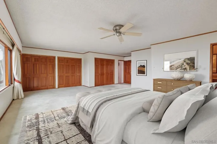 7850 Torrey Lane, La Jolla, California 92037