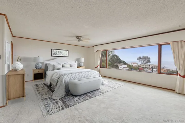 7850 Torrey Lane, La Jolla, California 92037