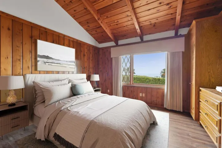 7850 Torrey Lane, La Jolla, California 92037