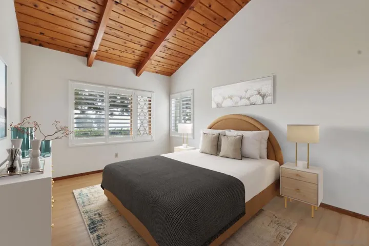 7850 Torrey Lane, La Jolla, California 92037