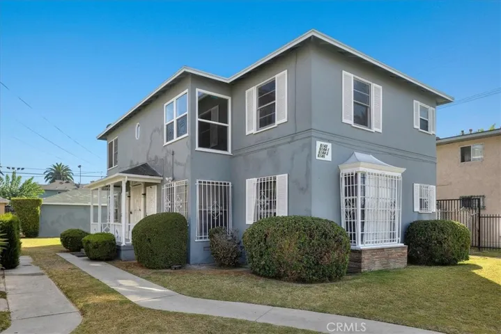 6142 S Hobart Blvd, Los Angeles, California 90047