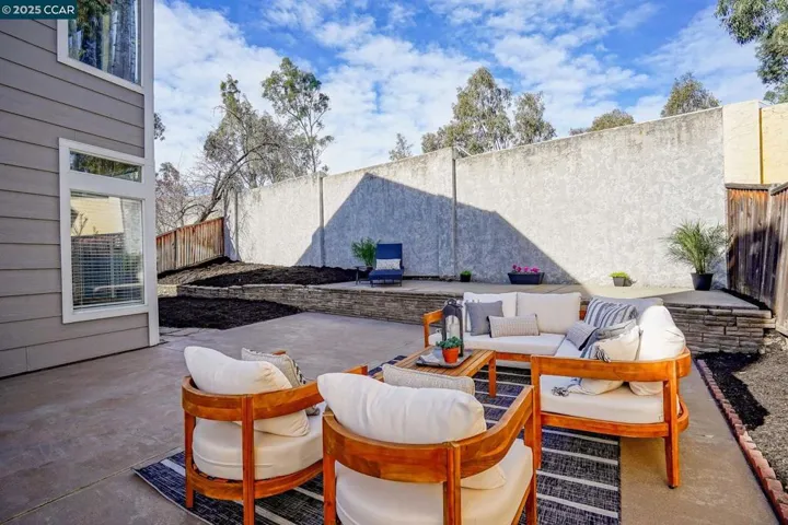 441 Orchard View Ave, Martinez, California 94553