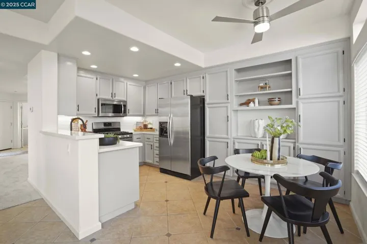 441 Orchard View Ave, Martinez, California 94553