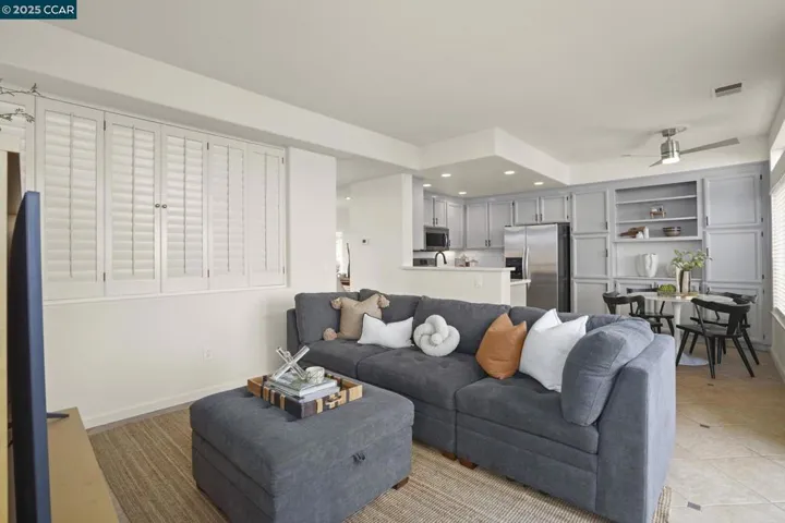 441 Orchard View Ave, Martinez, California 94553