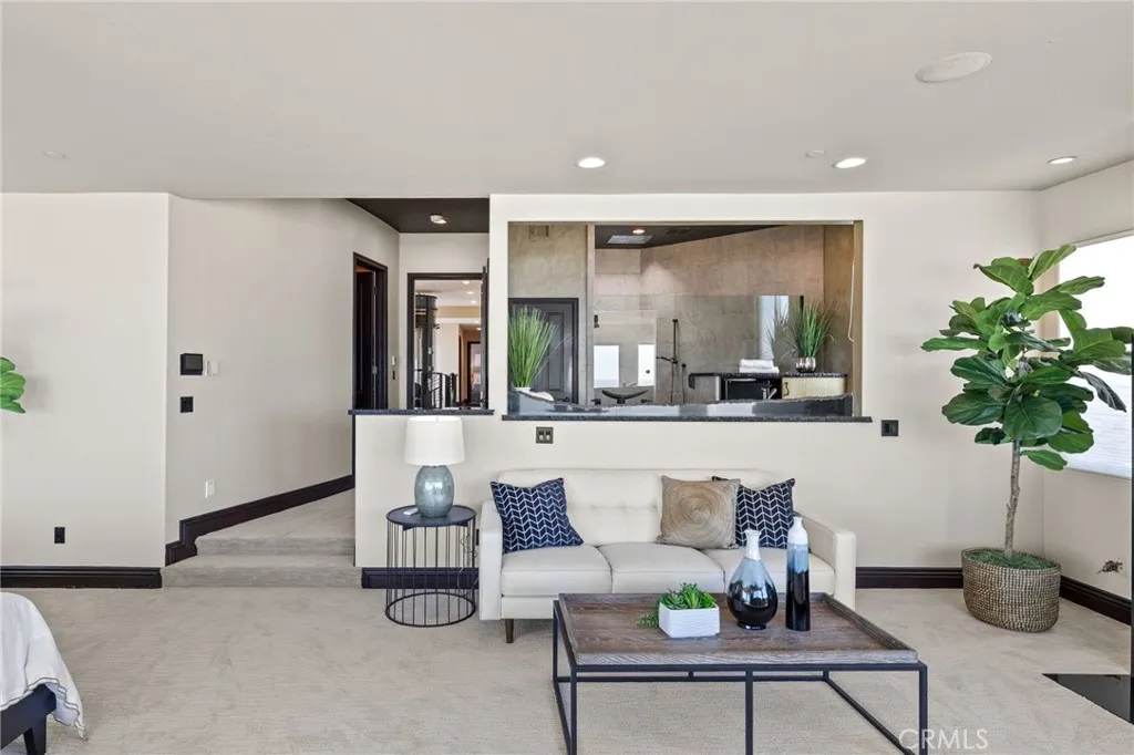 4308 The Strand, Manhattan Beach, California 90266 home-pic-18