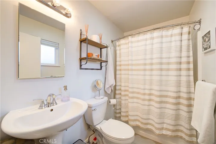 5490 Fresno Avenue, Atascadero, California 93422