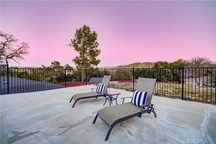 5490 Fresno Avenue, Atascadero, California 93422