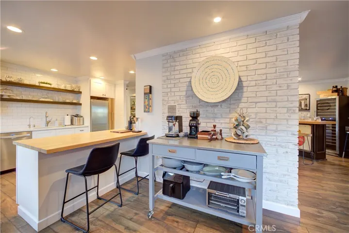 5490 Fresno Avenue, Atascadero, California 93422