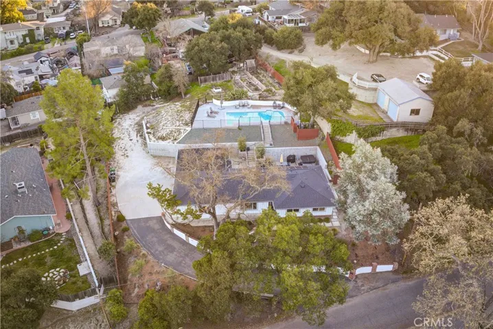 5490 Fresno Avenue, Atascadero, California 93422