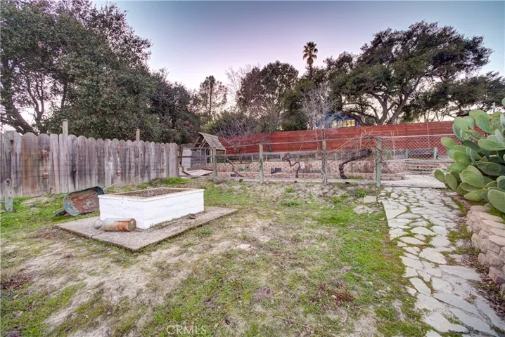 5490 Fresno Avenue, Atascadero, California 93422