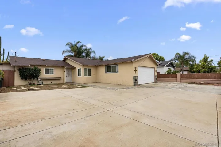 809 Aster St, Escondido, California 92027