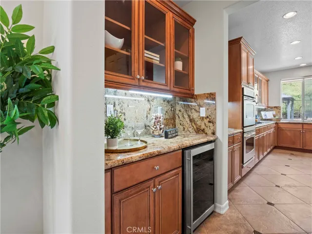 19669 Mathilde Lane, Saugus, California 91350