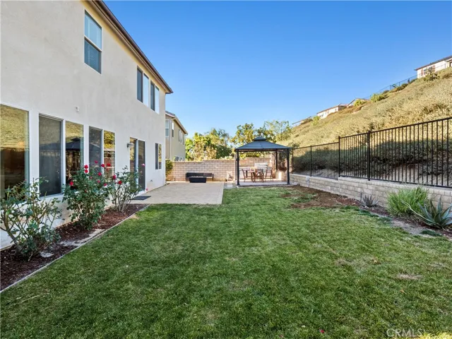 19669 Mathilde Lane, Saugus, California 91350