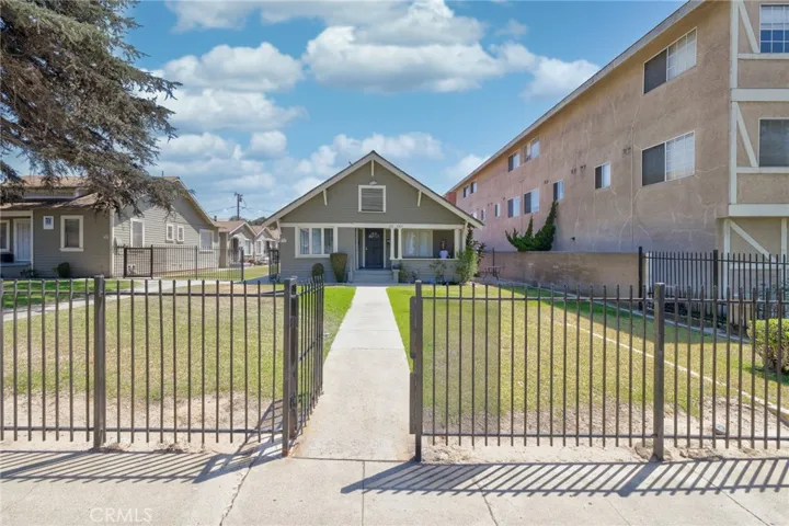 818 Myrtle Avenue 1, Inglewood, California 90301
