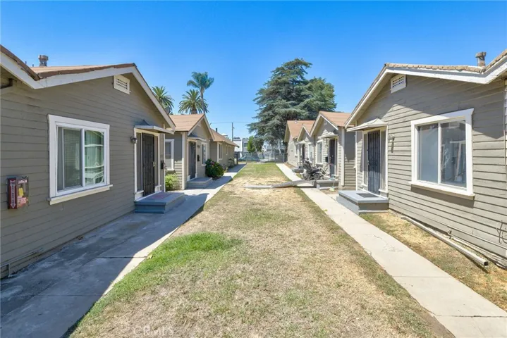 818 Myrtle Avenue 1, Inglewood, California 90301