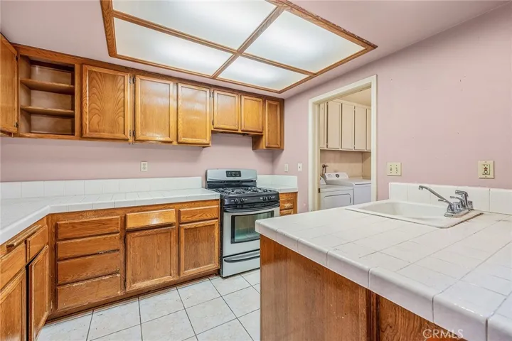 9420 Cedar Street B, Bellflower, California 90706