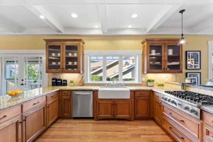 15945 Camino Del Cerro, Los Gatos, California 95032