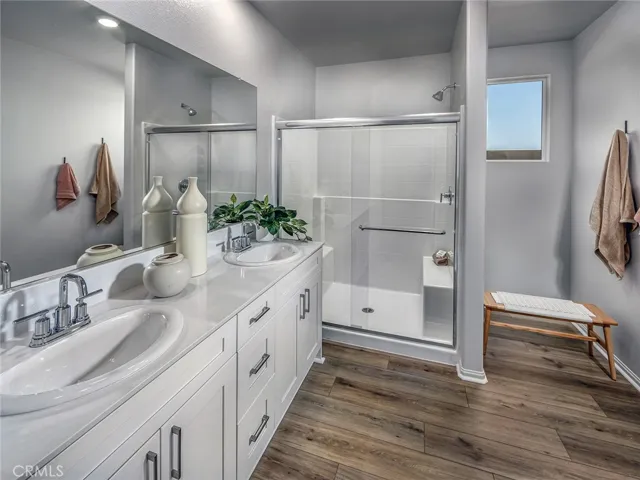 Photo is not of the actual home but is an inspirational photo of builder’s model home and may depict options, furnishings, and/or decorator features that are not included.