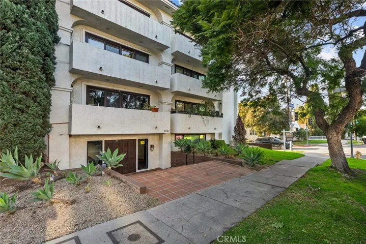 1601 Veteran Avenue 304, Los Angeles, California 90024