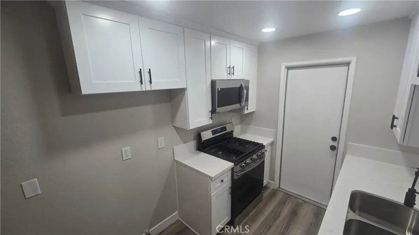 2022 La Mesa Court, Hemet, California 92545