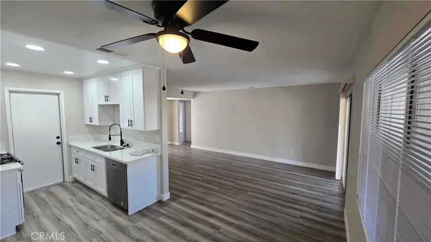 2022 La Mesa Court, Hemet, California 92545