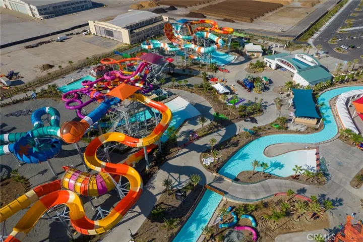 Nearby attractions