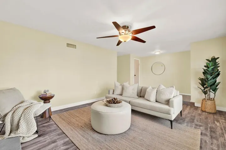 10126 Ashdale Lane, Santee, California 92071
