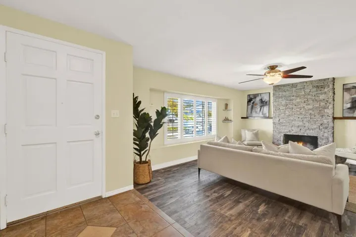 10126 Ashdale Lane, Santee, California 92071