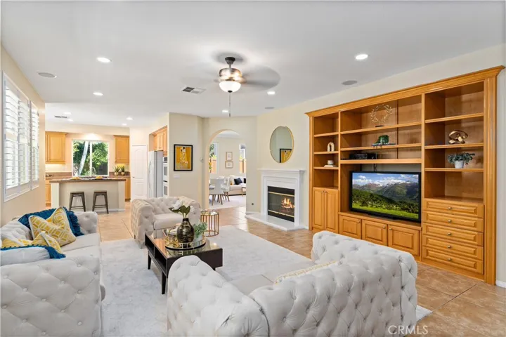 5802 E Treehouse Lane, Anaheim Hills, California 92807