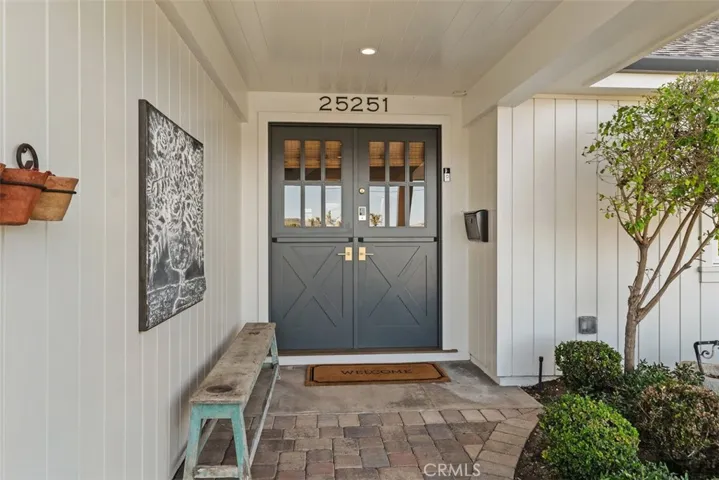 Double Dutch Door Entry