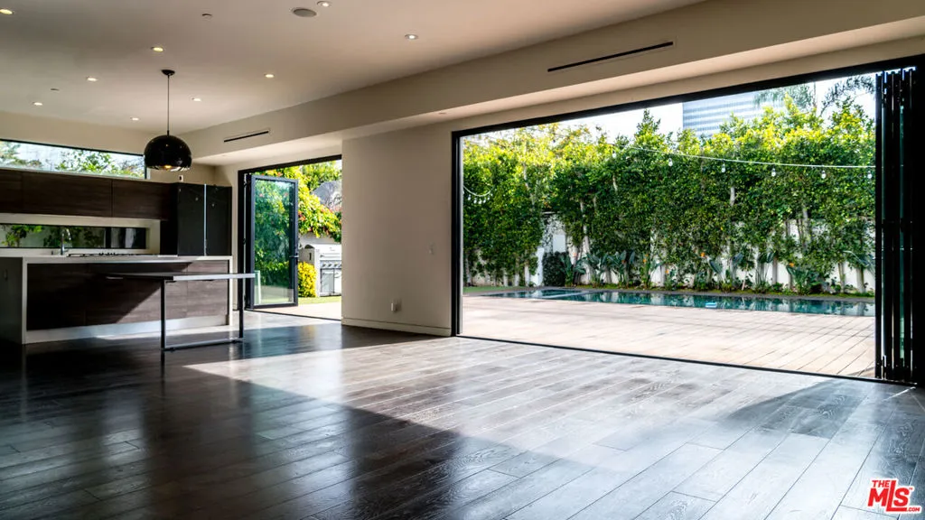 6360 Maryland Drive, Los Angeles, California 90048 home-pic-14
