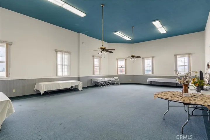 3rd Story huge room