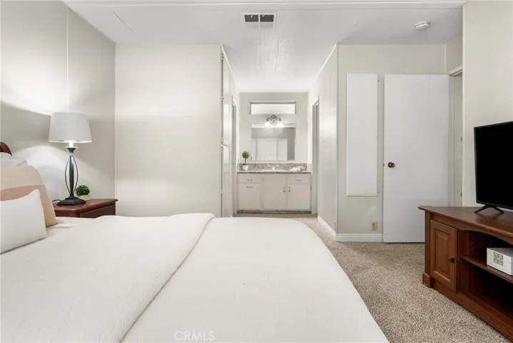 16742 Lake Forest Lane, Yorba Linda, California 92886
