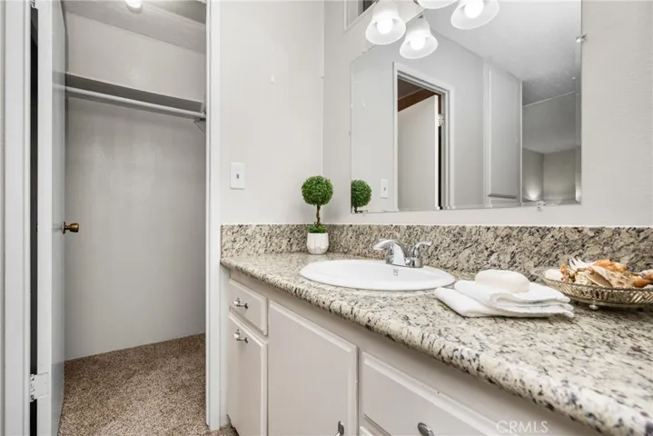 16742 Lake Forest Lane, Yorba Linda, California 92886