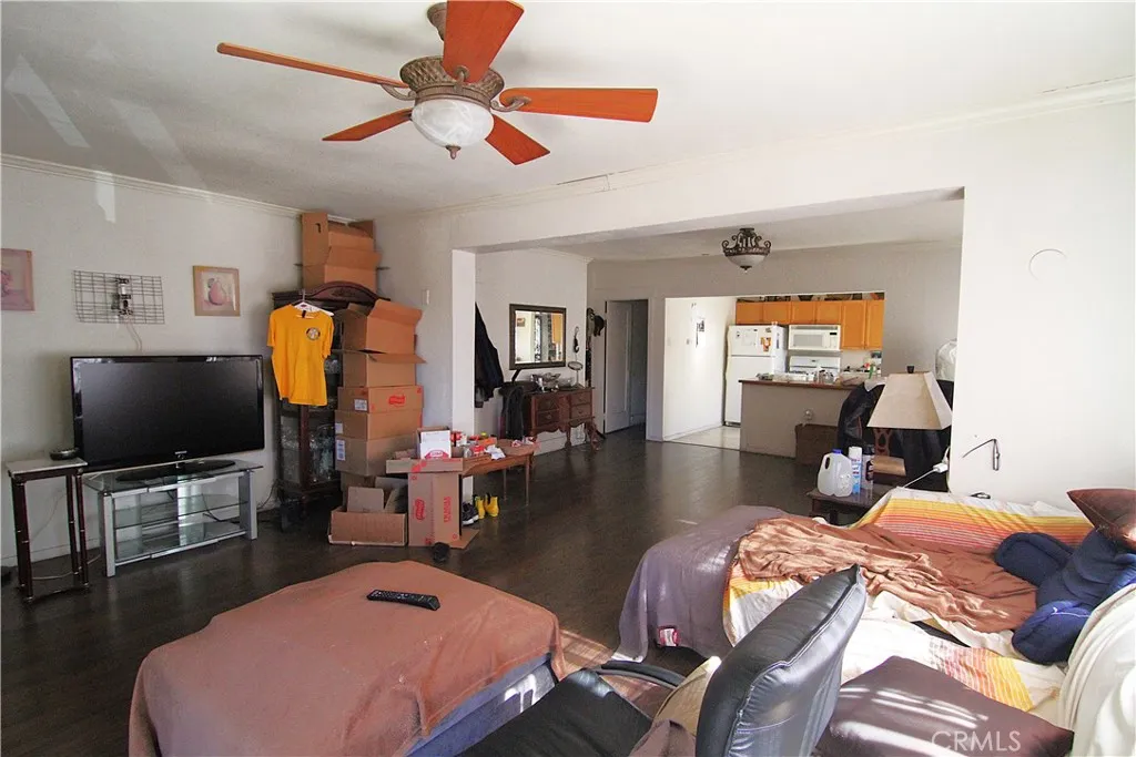 1108 N Kenmore Avenue, Los Angeles, California 90029 home-pic-25