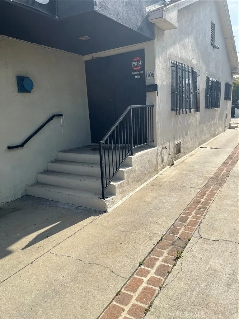 1108 N Kenmore Avenue, Los Angeles, California 90029 home-pic-17