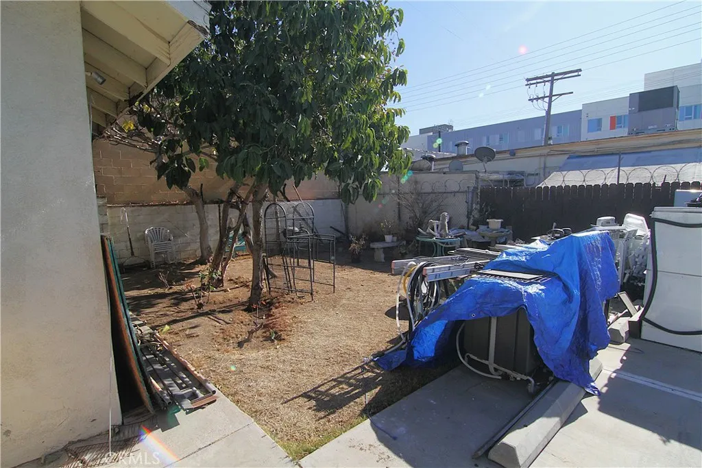 1108 N Kenmore Avenue, Los Angeles, California 90029 home-pic-20