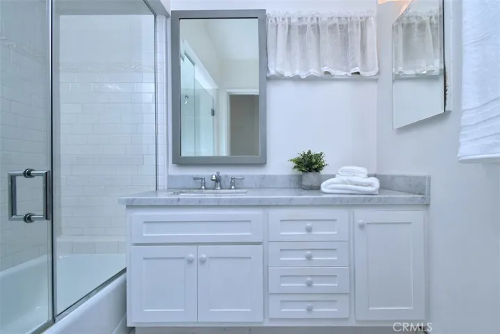 14541 Addison Street, Sherman Oaks, California 91403