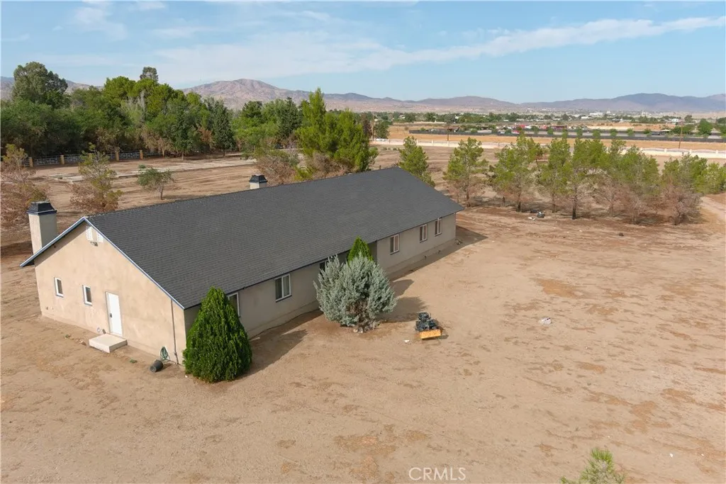 36646 92nd Street E, Littlerock, California 93543 home-pic-6
